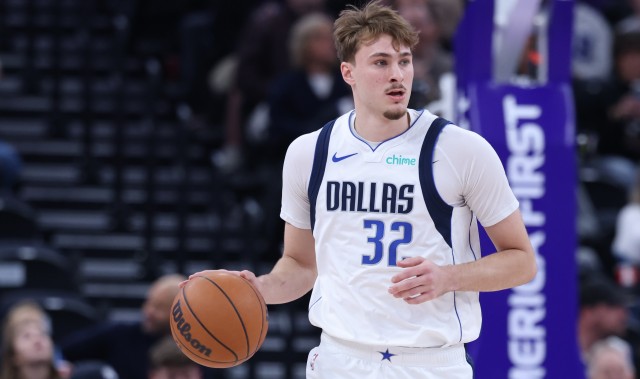 旺财28大舞台-弗拉格谈脚踝扭伤：绑紧贴上胶带又回到场上 就是带伤继续打